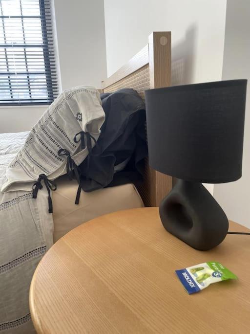 Abergavenny Center 2-Bed Flat Daire Dış mekan fotoğraf
